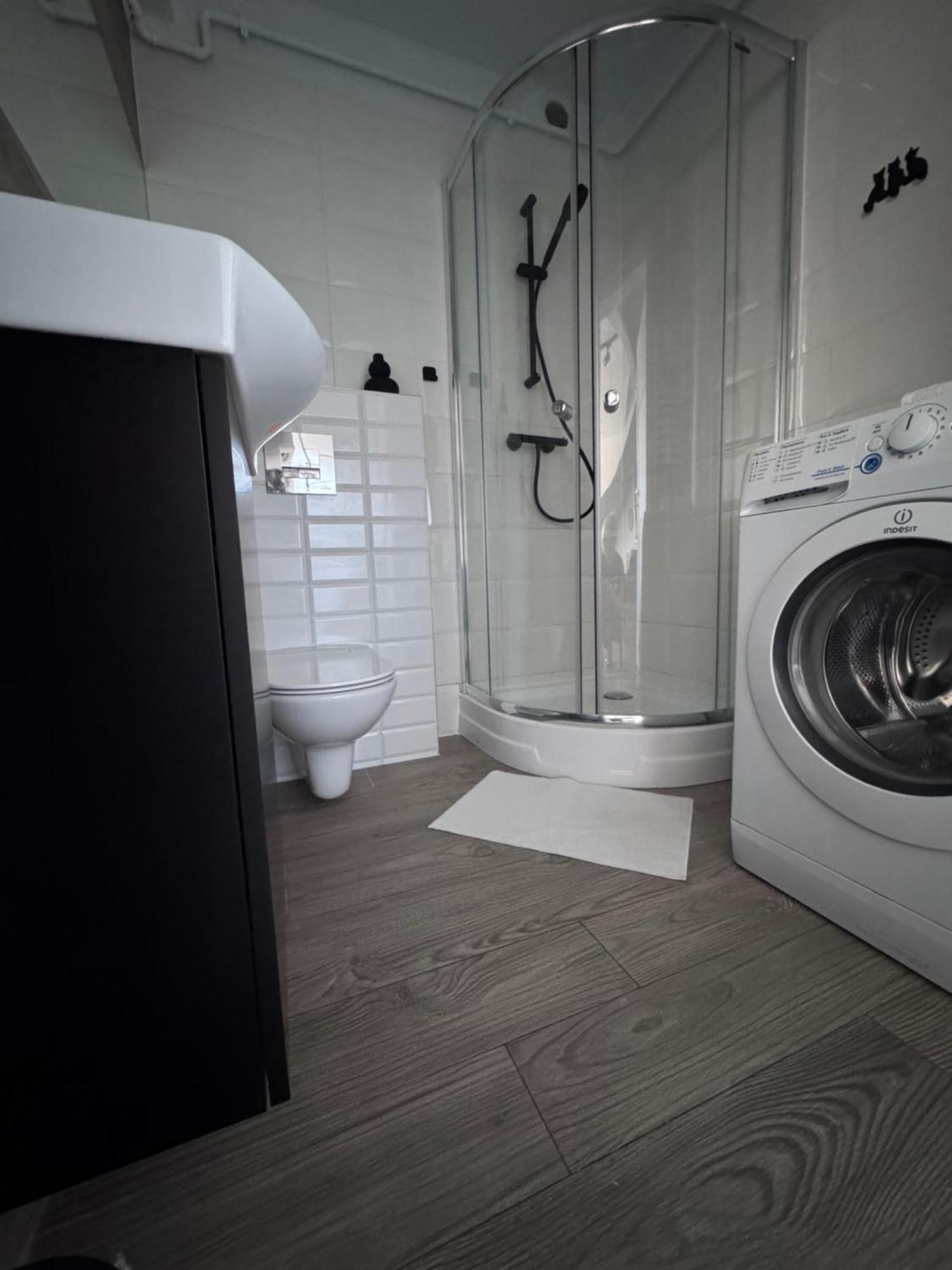 Apartamenty Centrum Kostrzyn nad Odra Bagian luar foto