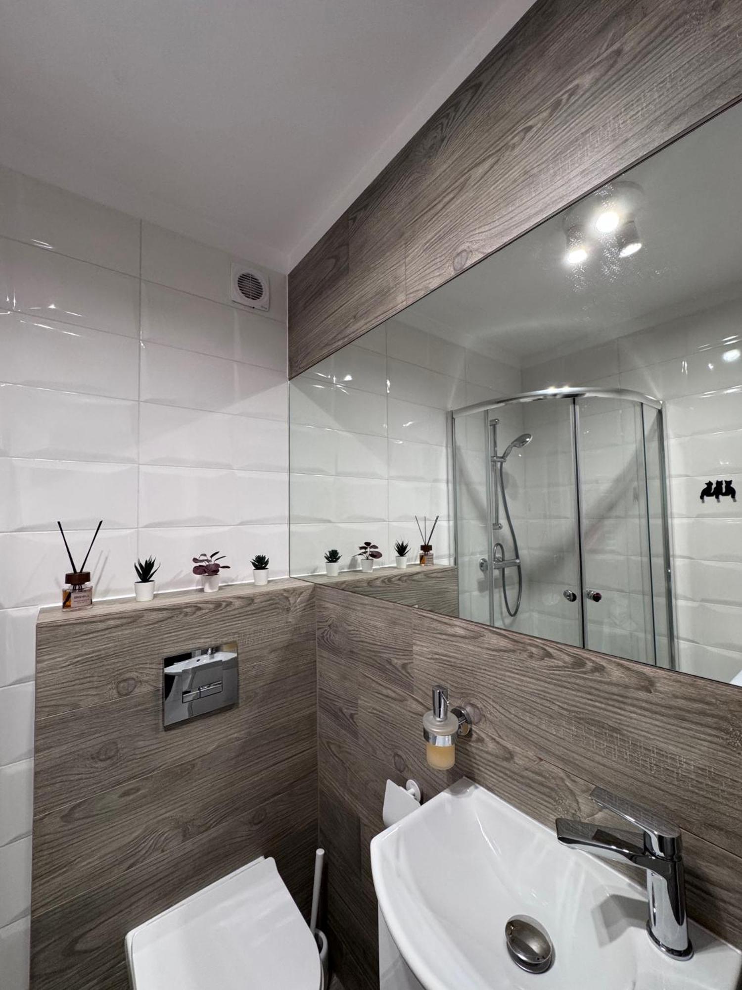 Apartamenty Centrum Kostrzyn nad Odra Bagian luar foto